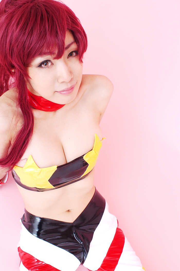 [Cosplay]  Tengen Toppa Gurren Lagann - Big Tits Yoko